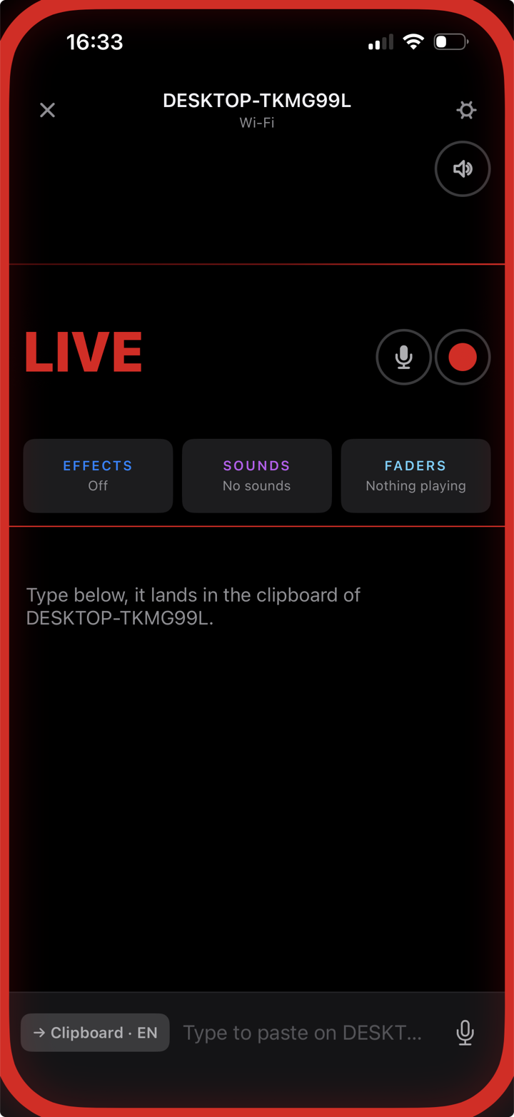 EZ Microphone live: the state word, mute and record, the three feature keys and the chat